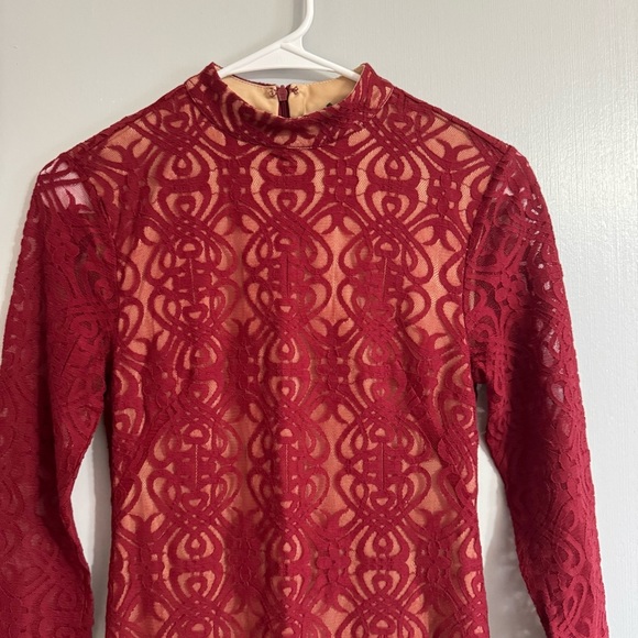Forever 21 Burgundy Lace Dress Size Small - Picture 8 of 10